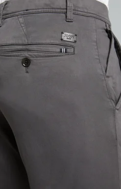 JOOP! Hosen & Chinos><noscript><img width=