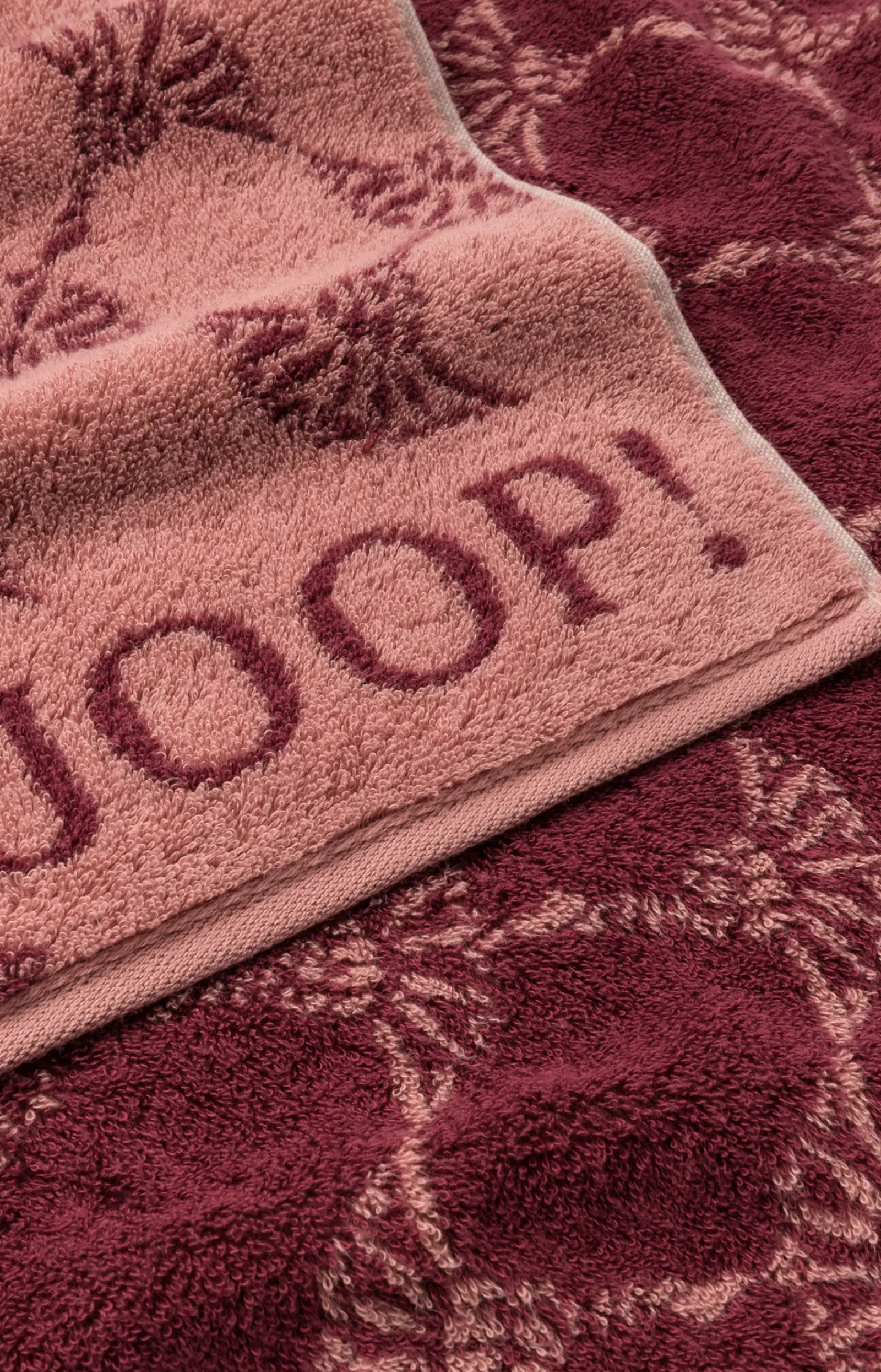 JOOP! Handtuch>Ftierserie CLASSIC CORNFLOWER in Rouge