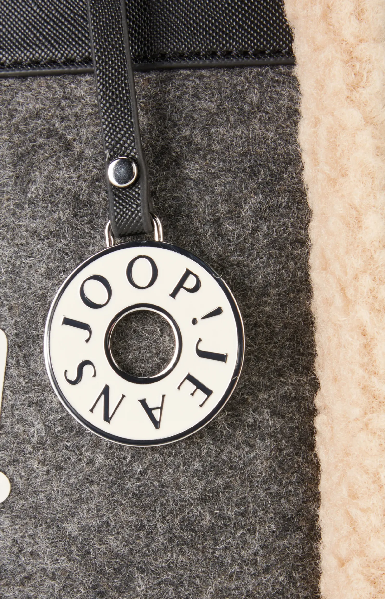 JOOP! Taschen>Handtasche Calduccio Yvette in