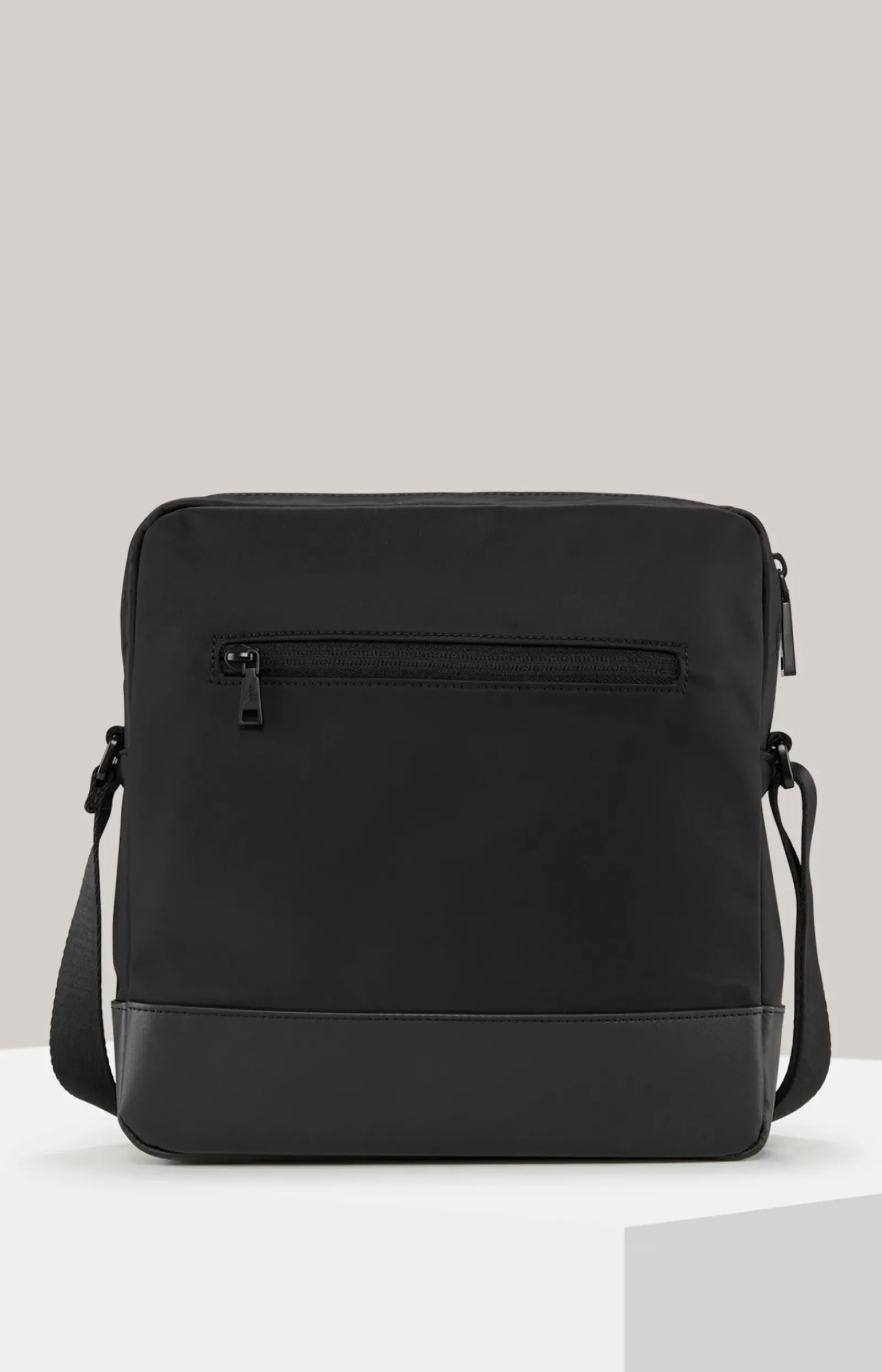 JOOP! Taschen>Schultertasche Decoro Nicosia Medon in