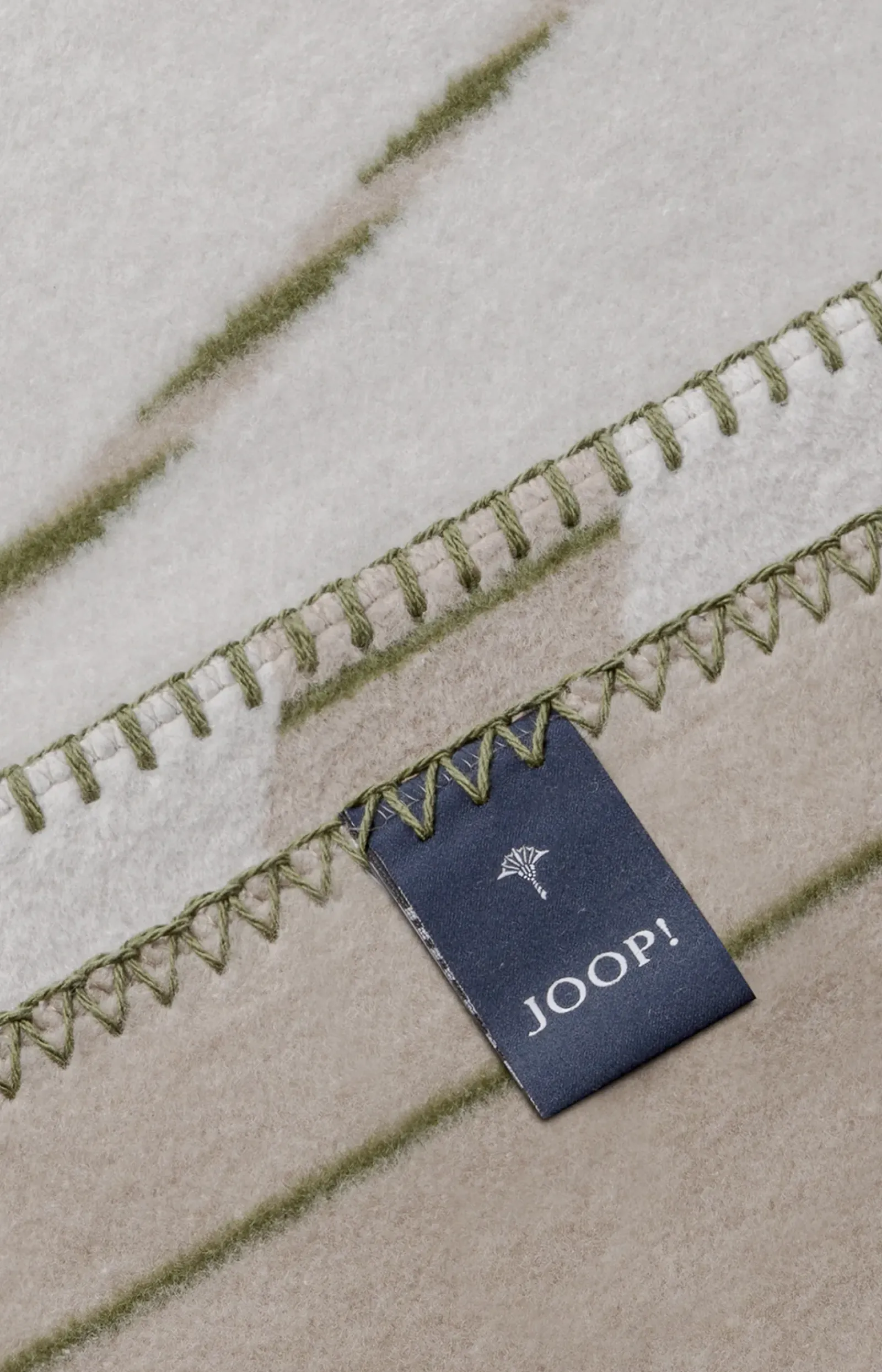 JOOP! Plaids & Decken>Wohndecke LEAF in