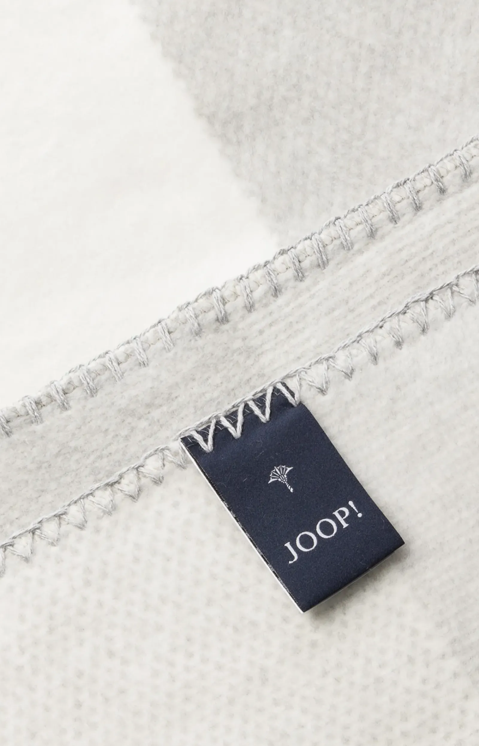 JOOP! Plaids & Decken>Wohndecke MESH in Stein