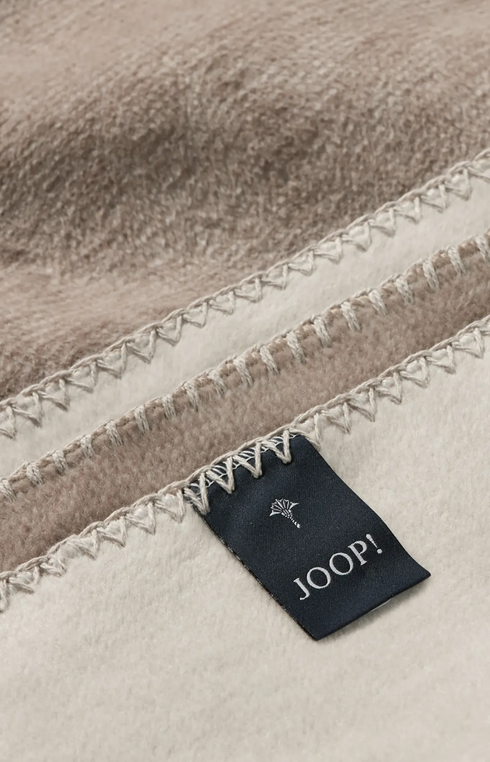JOOP! Plaids & Decken>Wohndecke Melange-Doubleface in